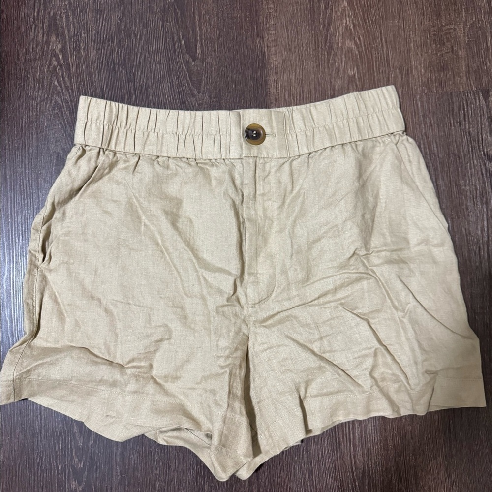 & other stories beige shorts